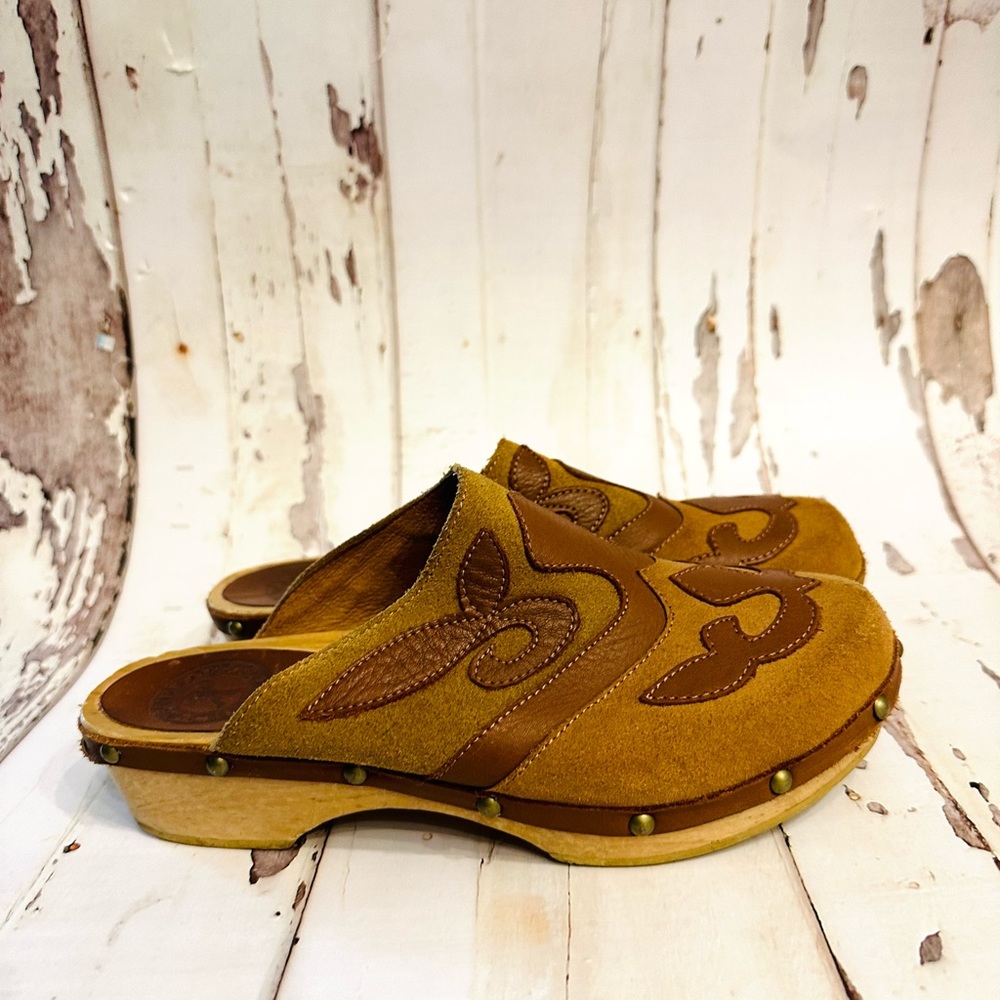 Penelope Chilvers Wooden Suede Clogs Size 37